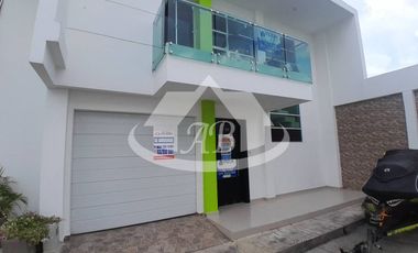 CASA EN VENTA BARRIO SAN FRANCISCO |1633