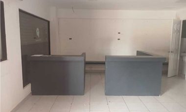 ALQUILER DE.LOCAL EN PARQUE LEFEVRE