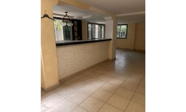 VENTA DE CASA EN ALBROOK, PRECIO NEGOCIABLE