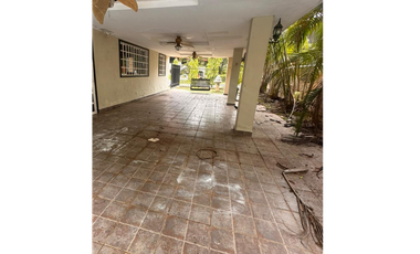 VENTA DE CASA EN ALBROOK, PRECIO NEGOCIABLE