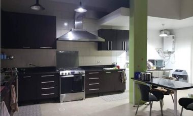 ALQUILO O VENDO HERMOSA CASA CENTRICA EN CONDADO DEL REY AMOBLADA