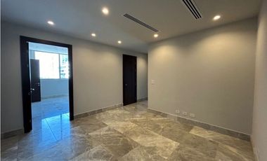 Apartamento en alquiler de 395mtrs ubicado en Paitilla. (AA)