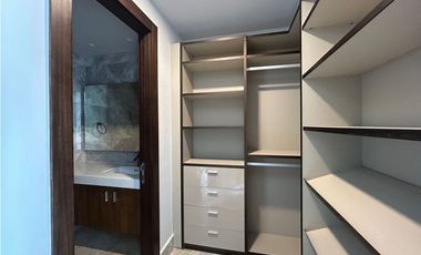 Apartamento en alquiler de 395mtrs ubicado en Paitilla. (AA)