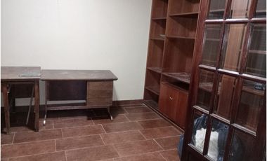 CASA DE 4 AMBIENTES EN  BOSQUE ALEGRE - LOS CEDROS 8668