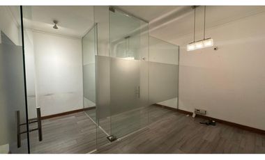 VENDE OFICINA SAN MARTIN Y ESPEJO