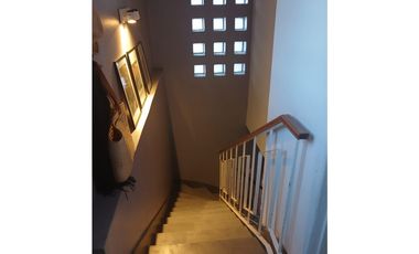 CASA 4 DORM. A METROS SHOPPING NUEVO CENTRO