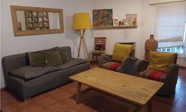 CASA 4 DORM. A METROS SHOPPING NUEVO CENTRO