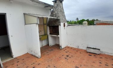 VENTA PH 3 Amb Cochera Terraza Parrilla Bernal