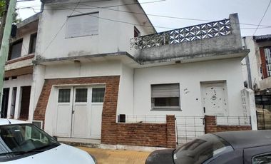VENTA PH 3 Amb Cochera Terraza Parrilla Bernal
