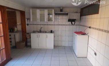 Casa en Venta en Ruta L 11 pasando puente Putagan al lado de Polígono ruta que conecta Linares- Colbun