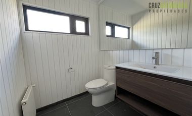 Casa en Venta en Playa Niklischek, casa nueva en lindo loteo, buenas terminaciones
