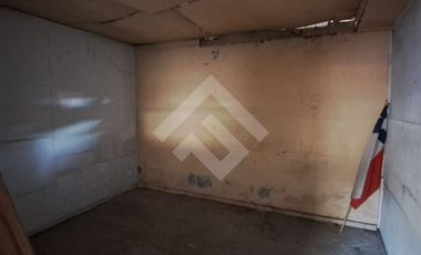 Casa en Venta en Av Ossa / Canal de Corintio