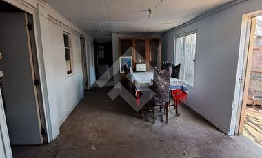 Casa en Venta en Av Ossa / Canal de Corintio