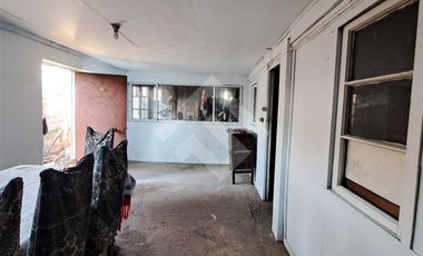 Casa en Venta en Av Ossa / Canal de Corintio