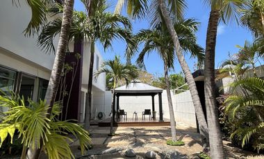 Casa en Venta y Renta en Zona Hotelera