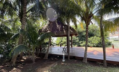 Casa en Venta y Renta en Zona Hotelera