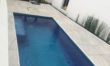 CASA EN VENTA EN BELLATERRA