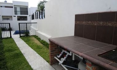CASA EN VENTA EN BELLATERRA