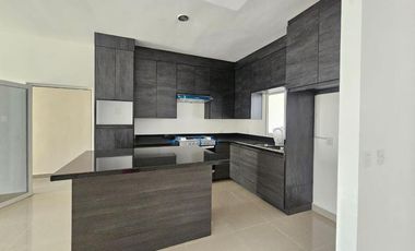 CASA EN VENTA EN SECTOR VIÑEDOS TORREÓN, COAHUILA