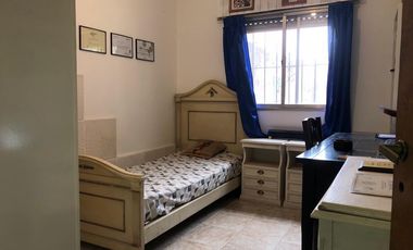 VENTA - Casa 3 ambientes - Grand Bourg