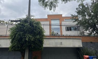 SEGURIDAD Y UBICACIÓN  CALLE CERRADA en LOMAS de CHAPULTEPEC