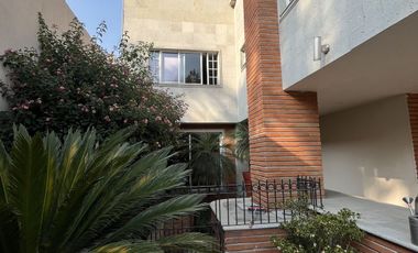 SEGURIDAD Y UBICACIÓN  CALLE CERRADA en LOMAS de CHAPULTEPEC