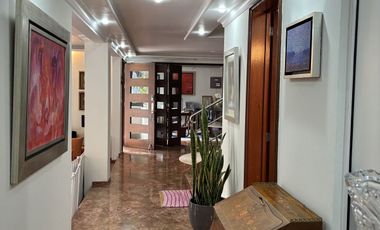 SEGURIDAD Y UBICACIÓN  CALLE CERRADA en LOMAS de CHAPULTEPEC