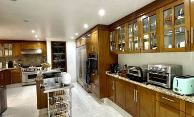 SEGURIDAD Y UBICACIÓN  CALLE CERRADA en LOMAS de CHAPULTEPEC