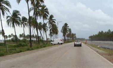 TERRENO FRENTE A PLAYA - PLAYA AZUL / ERENDIRA CERCA LAZARO CARDENAS MICHOACAN