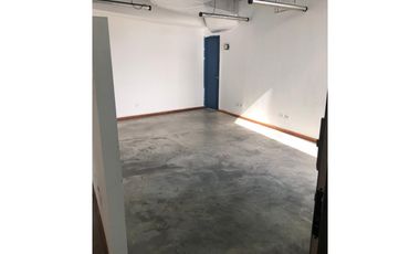 ALQUILO OFICINA EN OBARRIO $1700!!
