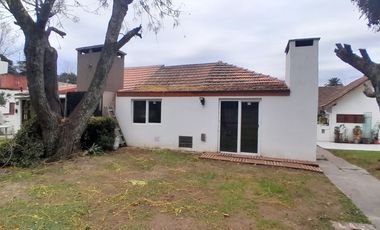 VENTA CASA 3 AMB JARDÍN COCHERA MONTE GRANDE
