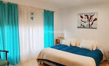 Venta - Casa de 5 ambientes SOBRE UNA PLANTA en Pinamar - Ninfas 910