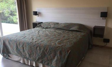 Casa de 5 ambientes en venta en La Herradura - Pinamar