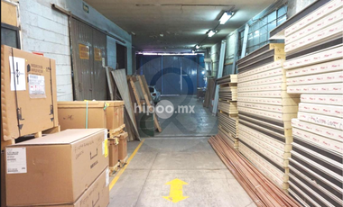 Bodega comercial en venta en San Bartolo Naucalpan (Naucalpan Centro)
