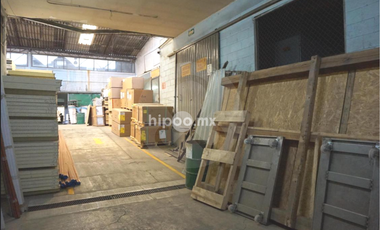 Bodega comercial en venta en San Bartolo Naucalpan (Naucalpan Centro)