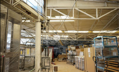 Bodega comercial en venta en San Bartolo Naucalpan (Naucalpan Centro)