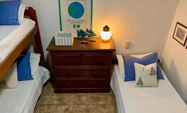 Departamento de 5 ambientes FRENTE AL MAR en venta en Pinamar - SEMIPISO