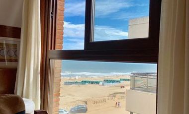 Departamento de 5 ambientes FRENTE AL MAR en venta en Pinamar - SEMIPISO