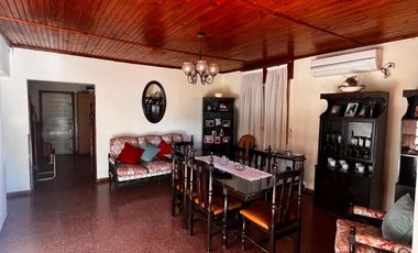 Excelente Casa sobre Ruta 12 km 1028