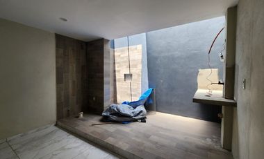 SE VENDE CASA EN LOMAS DE COMALA