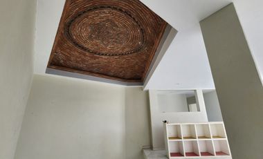 SE VENDE CASA EN LOMAS DE COMALA