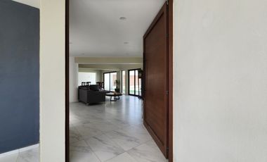 SE VENDE CASA EN LOMAS DE COMALA