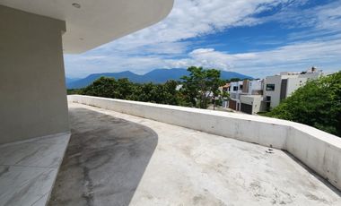 SE VENDE CASA EN LOMAS DE COMALA