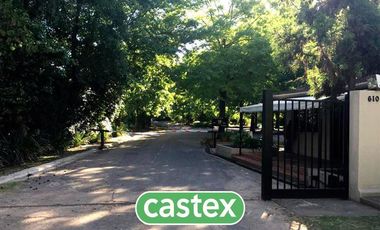 Casa en venta de cuatro ambientes en Pilar Village