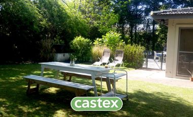 Casa en venta de cuatro ambientes en Pilar Village