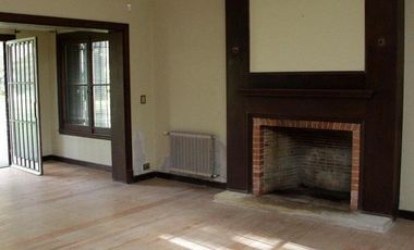 Importante Chalet 6 Amb. z/ Los Troncos