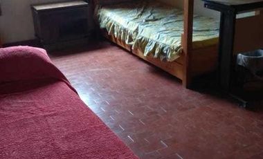 Casa en venta - 4 Dormitorios 3 Baños 2 Cocheras - 250Mts2 - San Bernardo Del Tuyu