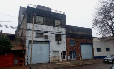 Venta Galpón con entrada apta camiones en próximo mercado de productores - Bella Vista, Rosario