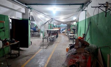 Venta Galpón con entrada apta camiones en próximo mercado de productores - Bella Vista, Rosario