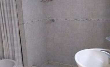 VENTA CASA S / LOTE PROPIO  DEPTO MONOAMB. * MAR DEL TUYU